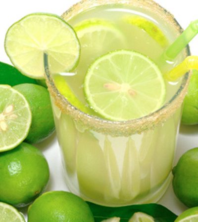 Agua de chia y limon