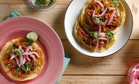 tostadas cochinita