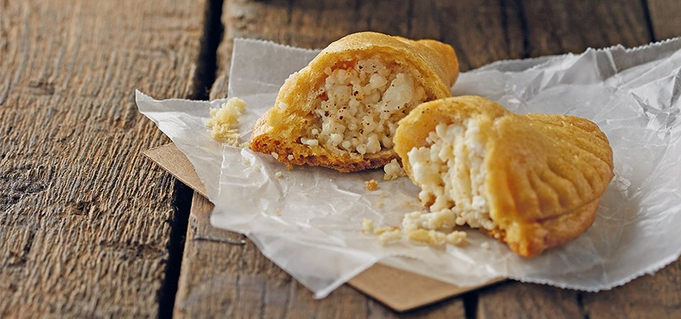 Empanadas de piloncillo con queso