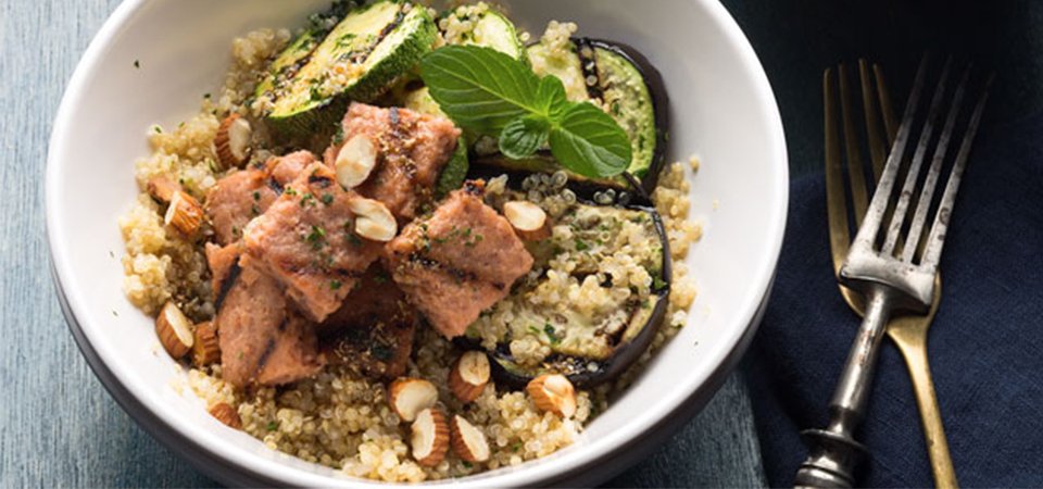 Ensalada Marroquí con Quinoa y Carne