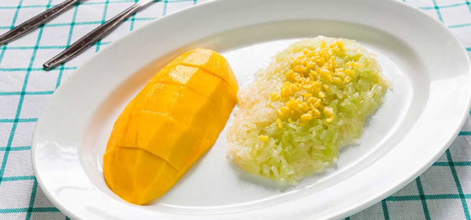 Khao Niao Mumuang (Sticky Rice)