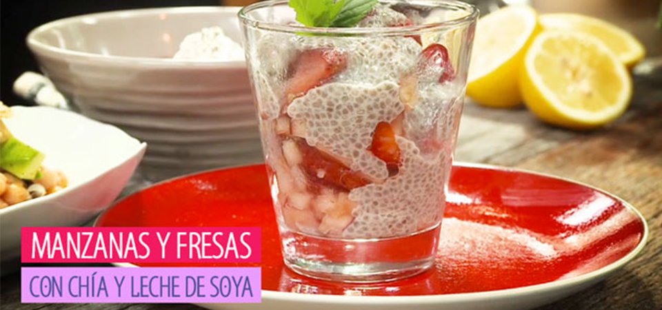 Postre de Manzanas y Fresas con Chía