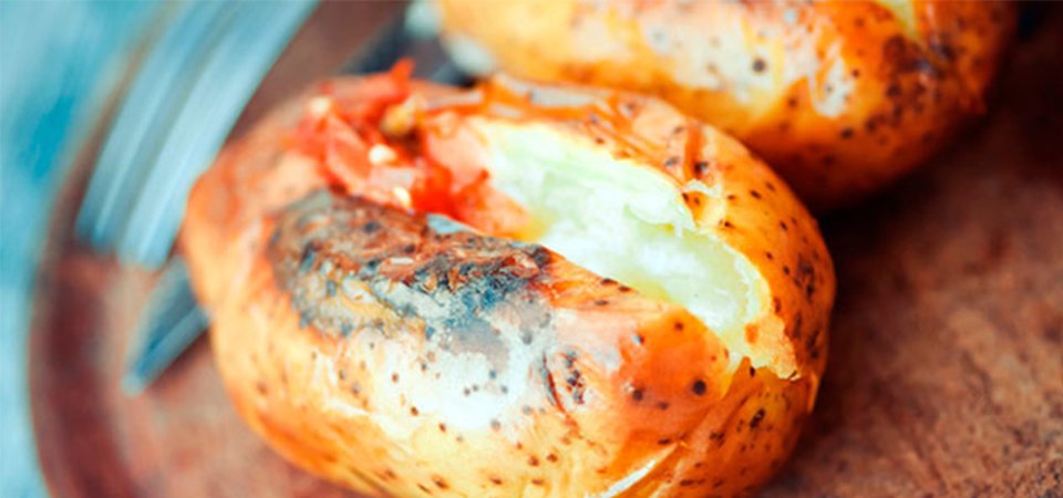 Papas Rellenas de Ensalada Griega