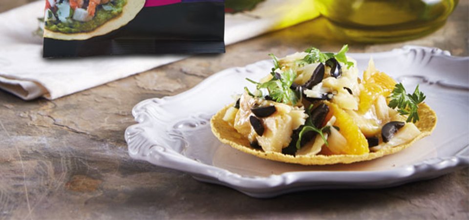 Tostadas de ensalada de bacalao