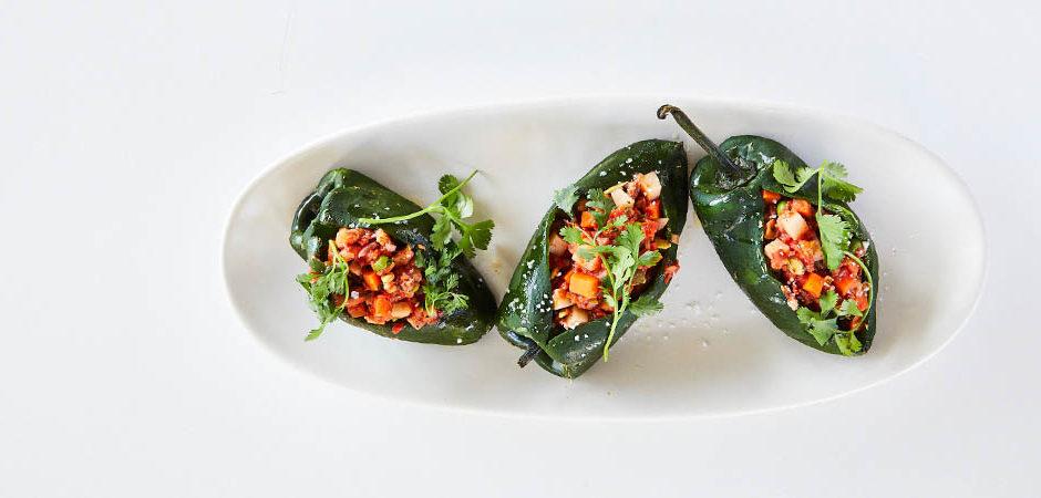Chile Relleno de Picadillo de Semillas