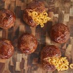 Albóndigas Gigantes de Mac and Cheese