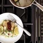 Pescado al Tamarindo con Ensalada de Peras