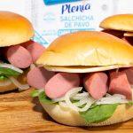 Sándwiches Navideños De Salchicha De Pavo