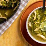 Sopa De Chícharos Al  Limón Con Jalapeño