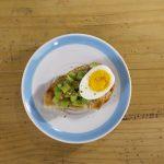 Toast de Ejotes y Queso Parmesano