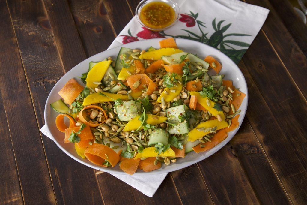 Ensalada del Listones Thai con Semillas