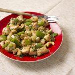 Salteado de Pollo Estilo Thai