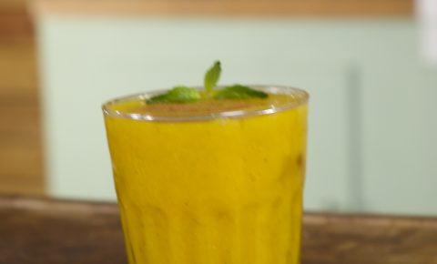 Agua fresca de mango jengibre y hierbabuena