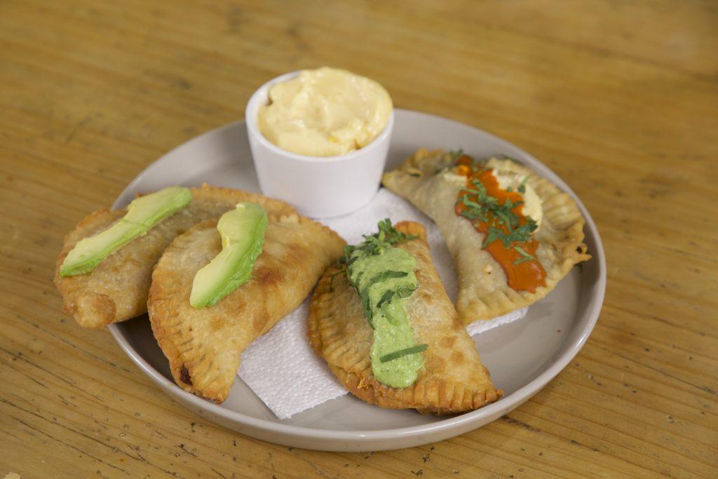 Empanada de Elote queso y Pechuga de Pavo