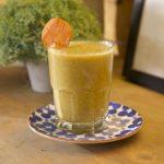 Batido de Zanahoria Piña Apio Curcuma Jugo de limon y Chia
